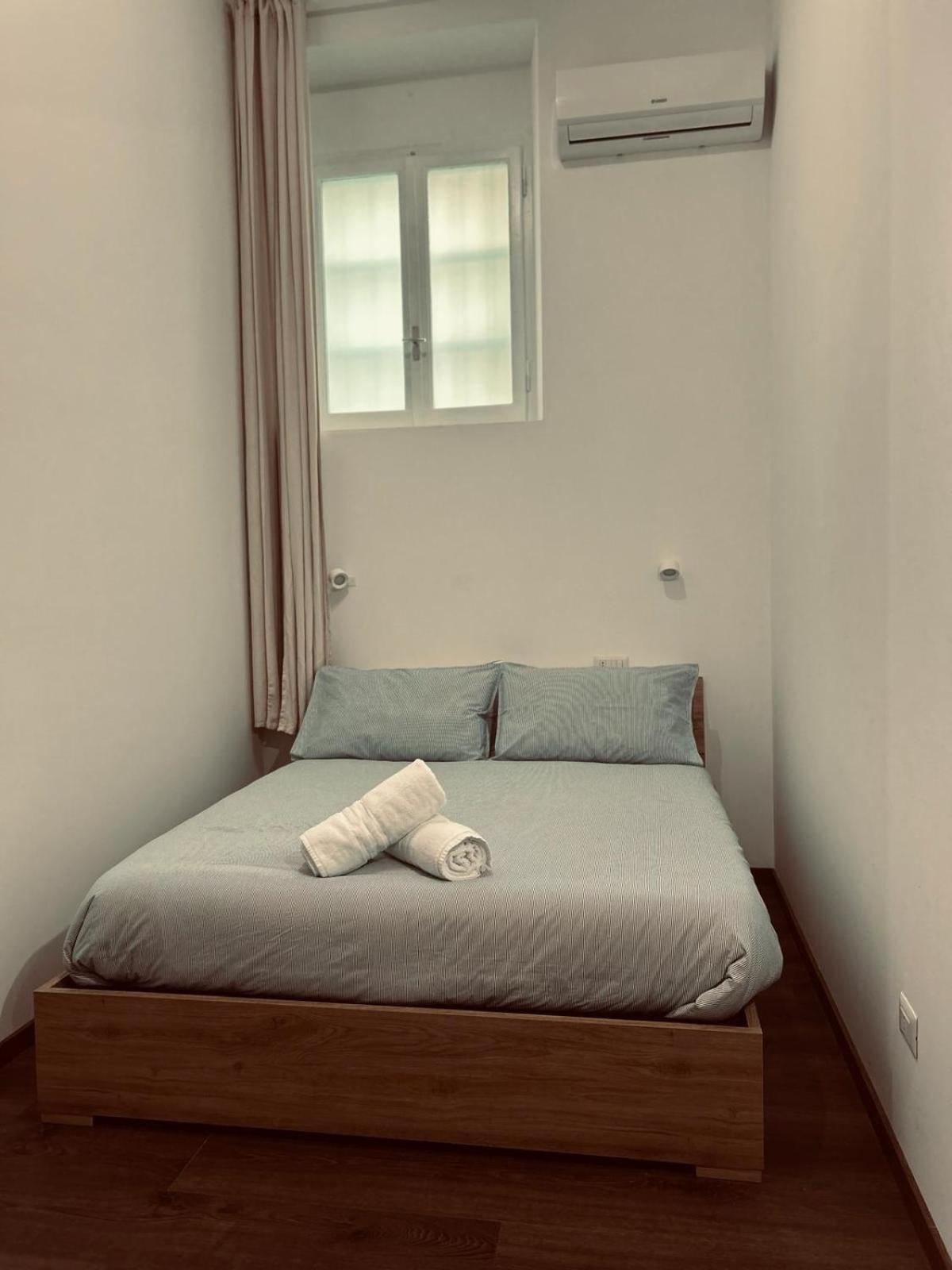 Appartement Voyager à Cagliari Extérieur photo